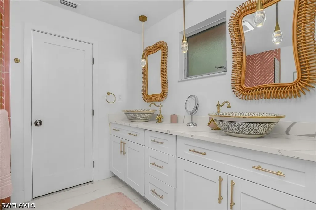74 8th Street Bonita Springs FL 34134
