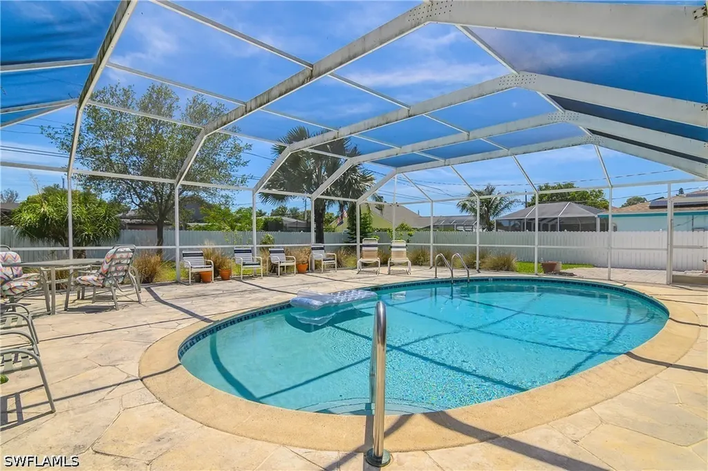 74 8th Street Bonita Springs FL 34134