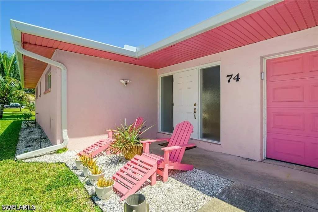74 8th Street Bonita Springs FL 34134