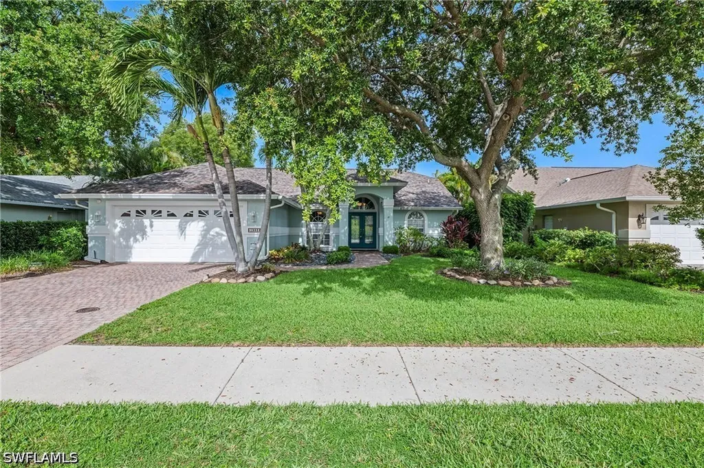 1983 E Crown Pointe Boulevard Naples FL 34112