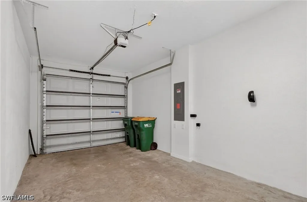8951 Madrid Circle Naples FL 34104