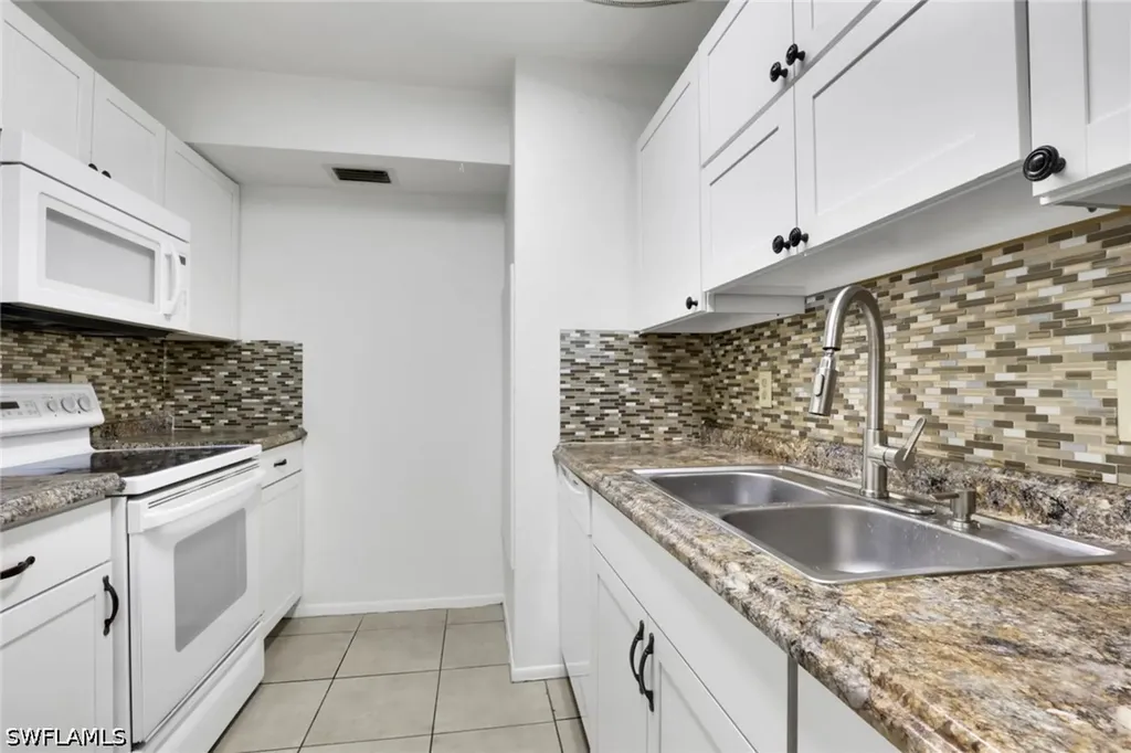 2828 Jackson Street Fort Myers FL 33901