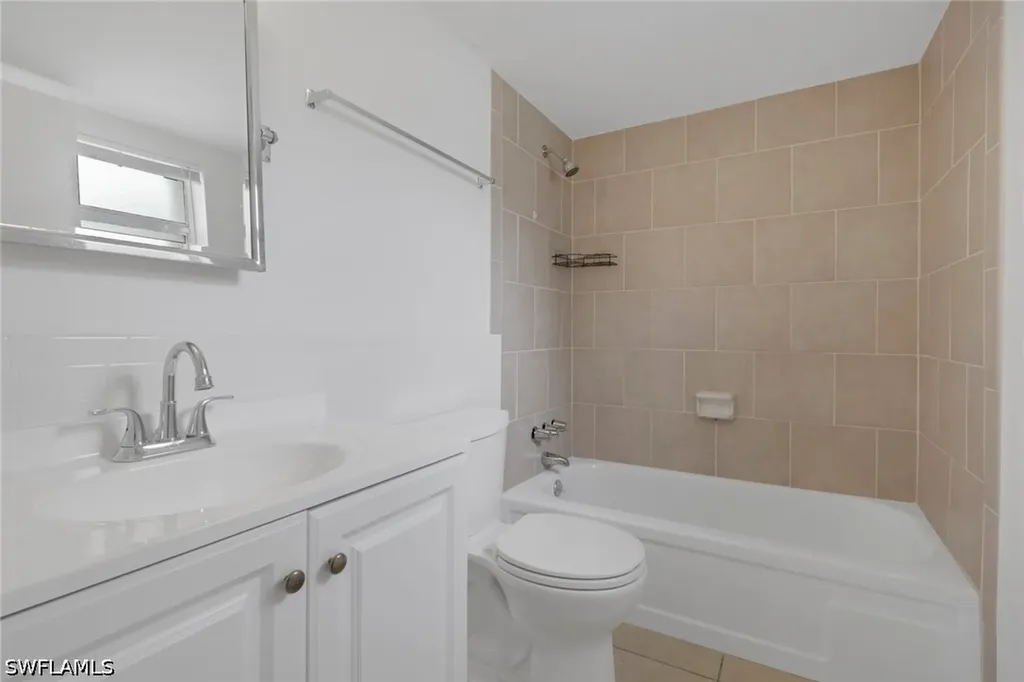 2828 Jackson Street Fort Myers FL 33901