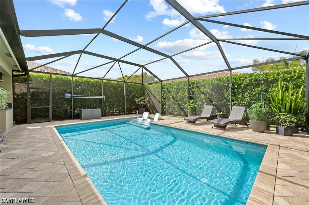 3551 Beaufort Court Naples FL 34119