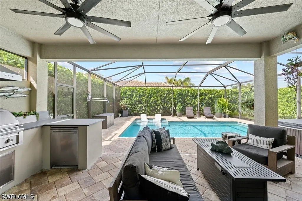 3551 Beaufort Court Naples FL 34119