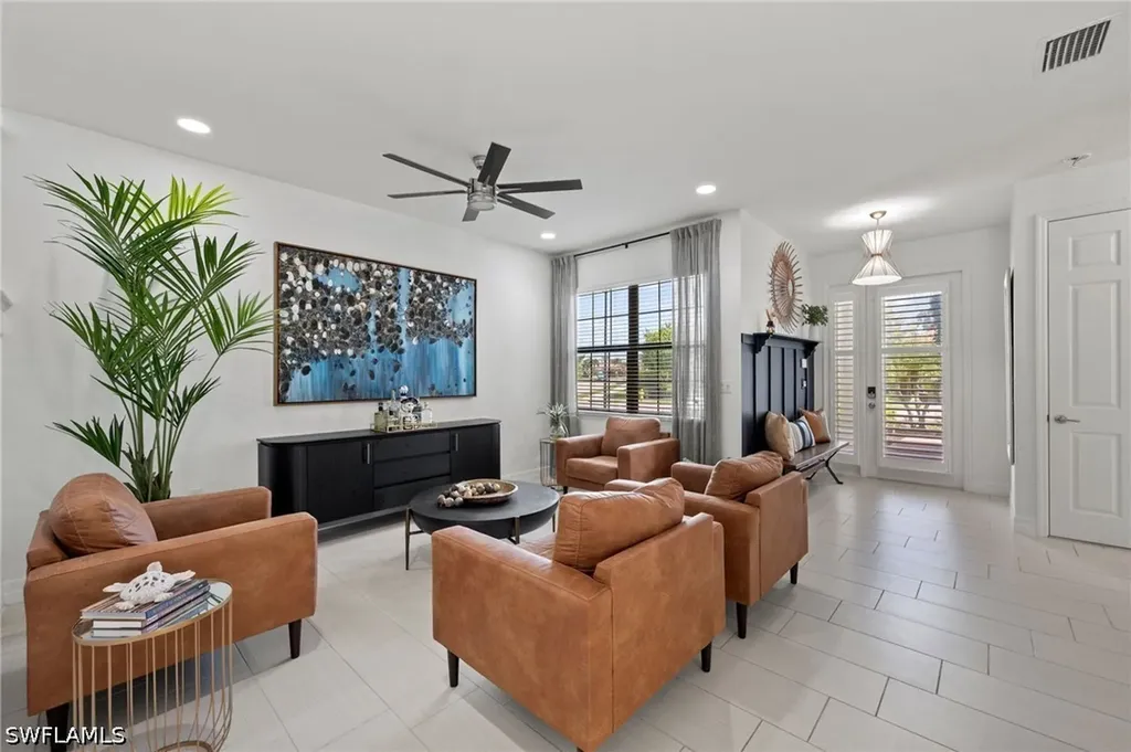 3551 Beaufort Court Naples FL 34119