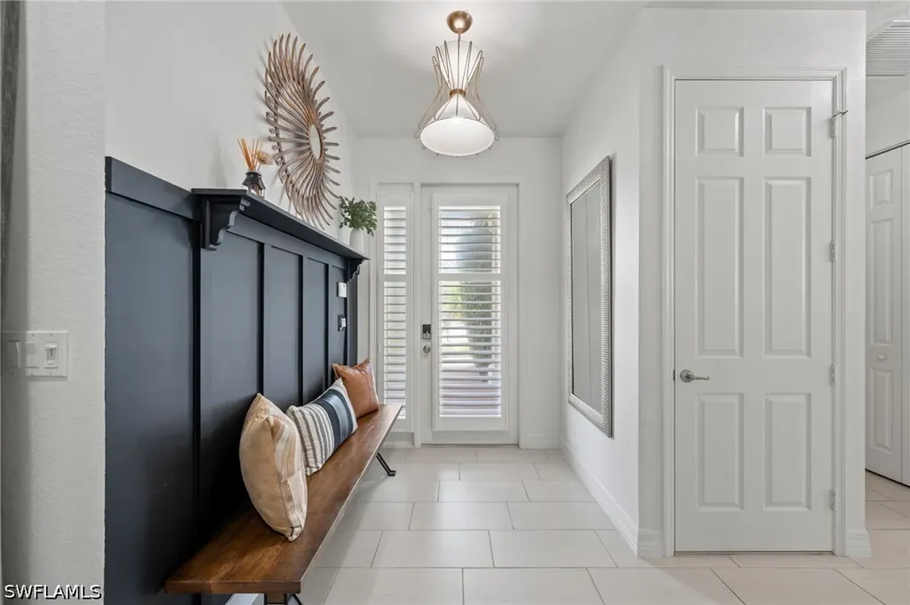 3551 Beaufort Court Naples FL 34119