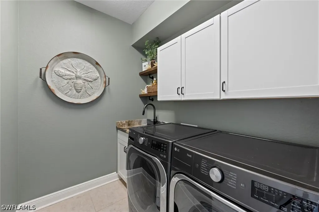 3551 Beaufort Court Naples FL 34119