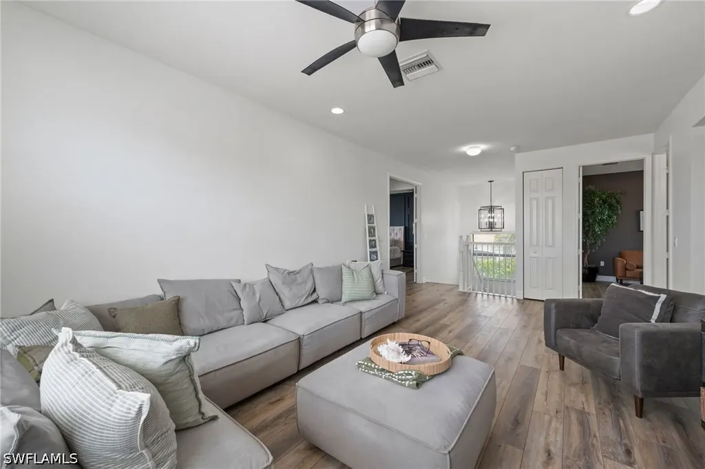3551 Beaufort Court Naples FL 34119