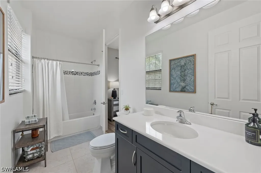 3551 Beaufort Court Naples FL 34119