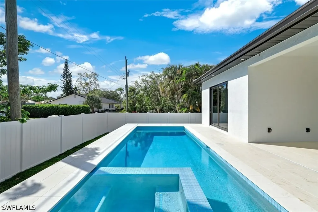 1248 Trail Terrace Drive Naples FL 34103