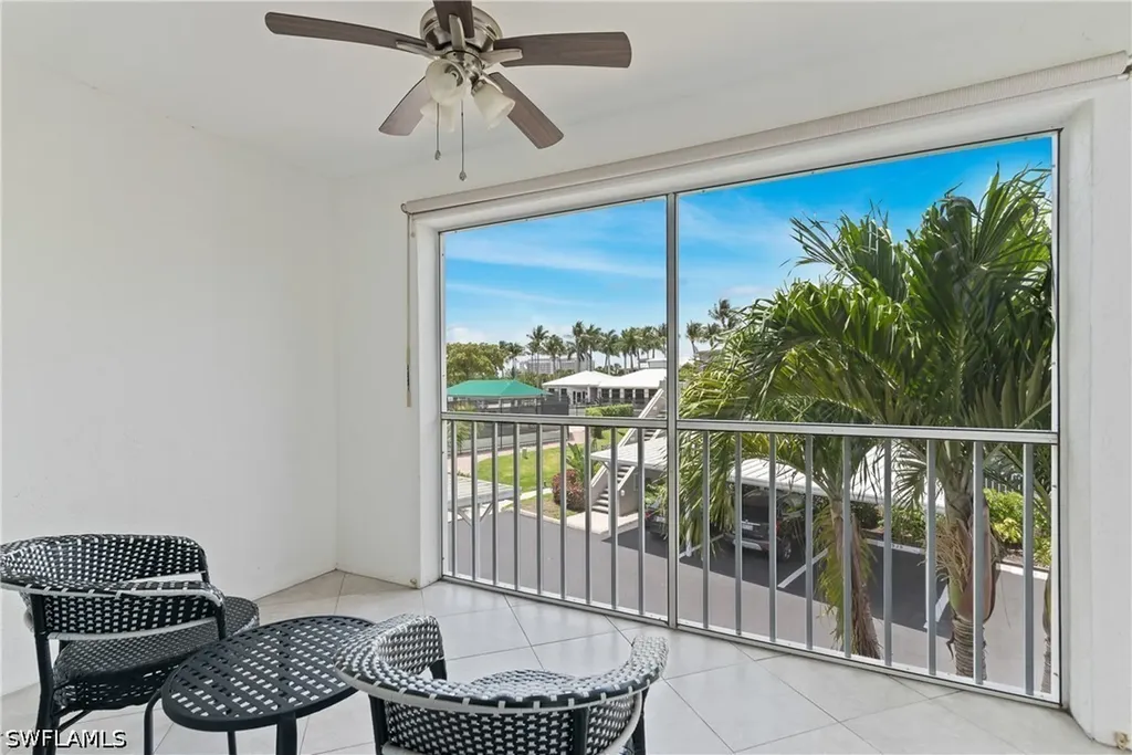 511 Club Side Drive Naples FL 34110