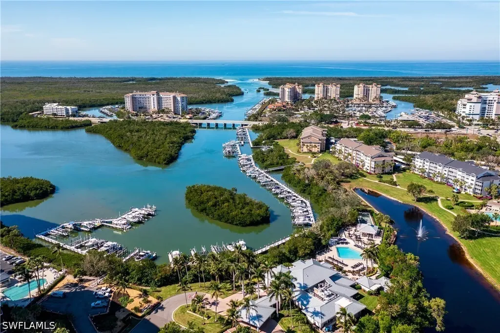 511 Club Side Drive Naples FL 34110
