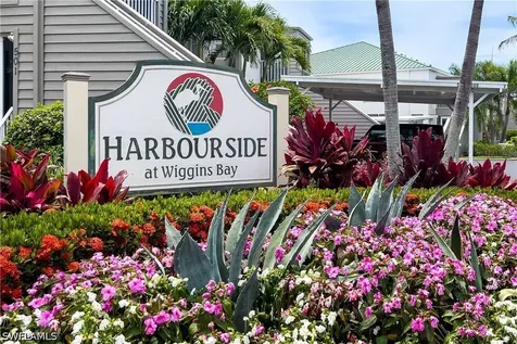 511 Club Side Drive Naples FL 34110