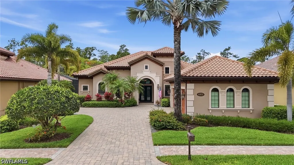 6453 Costa Circle Naples FL 34113
