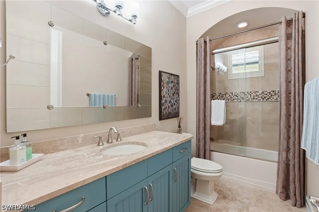 6453 Costa Circle Naples FL 34113