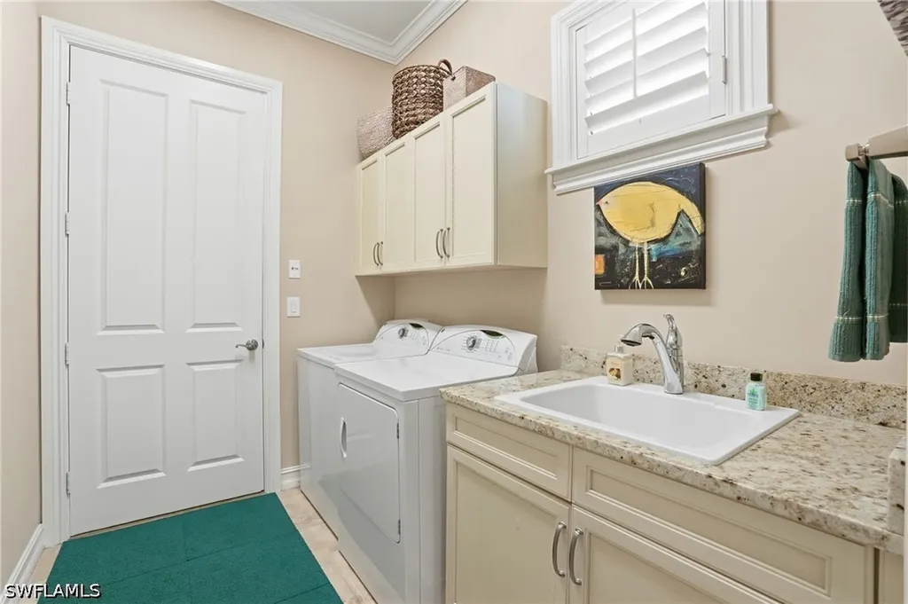 6453 Costa Circle Naples FL 34113