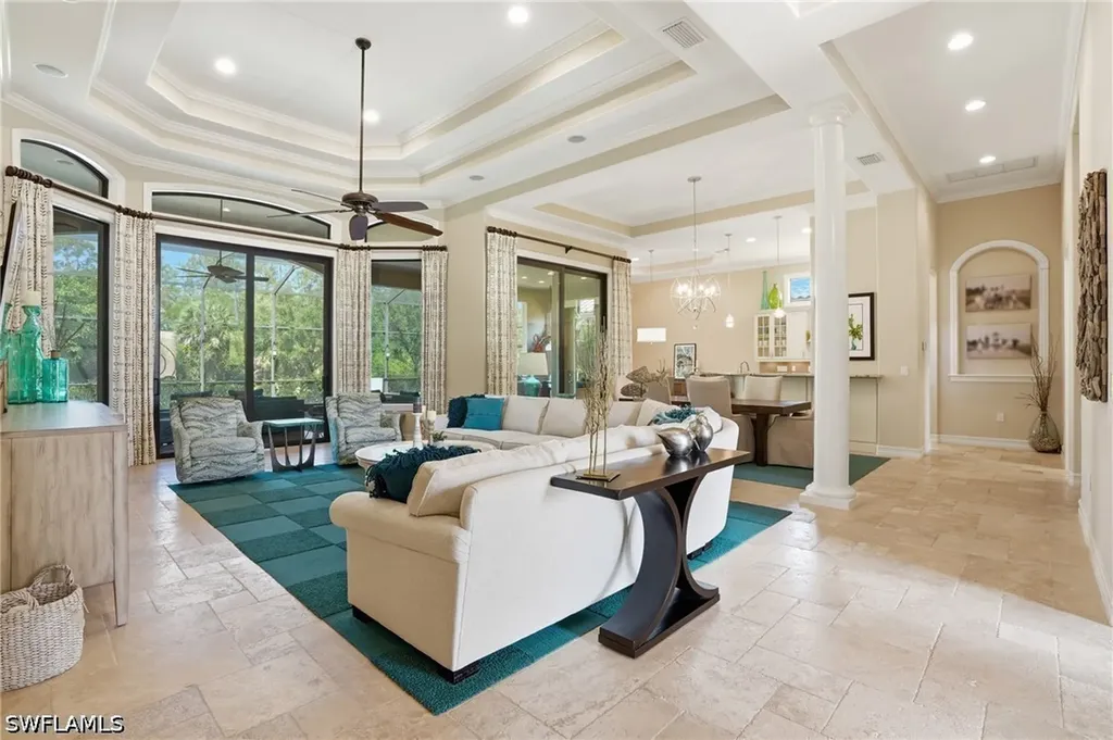6453 Costa Circle Naples FL 34113