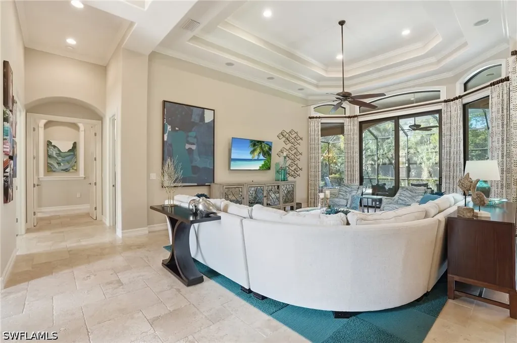 6453 Costa Circle Naples FL 34113