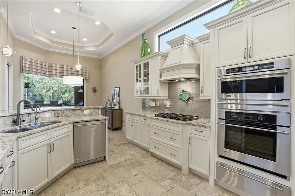 6453 Costa Circle Naples FL 34113
