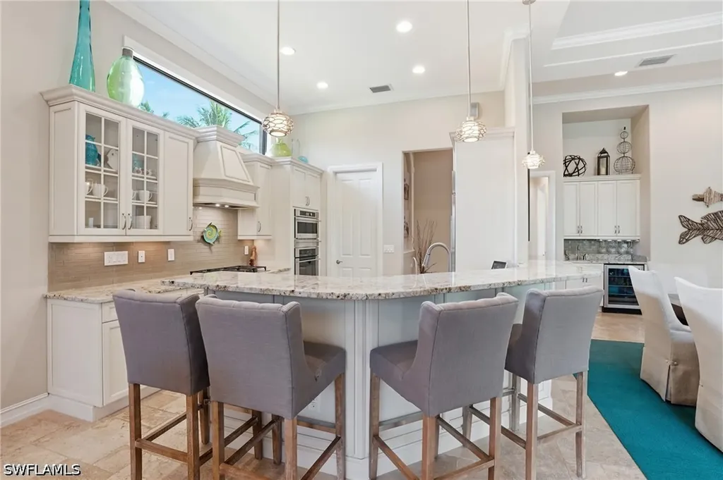 6453 Costa Circle Naples FL 34113