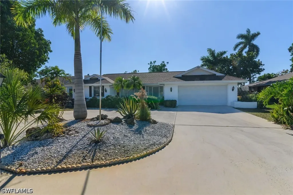 178 Torrey Pines Point Naples FL 34113