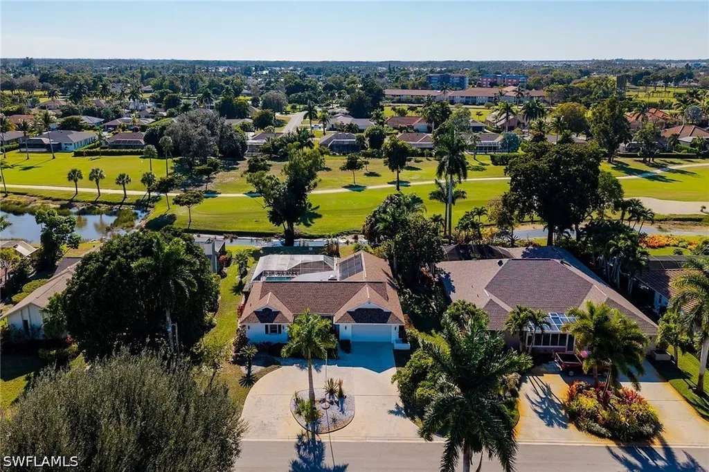 178 Torrey Pines Point Naples FL 34113