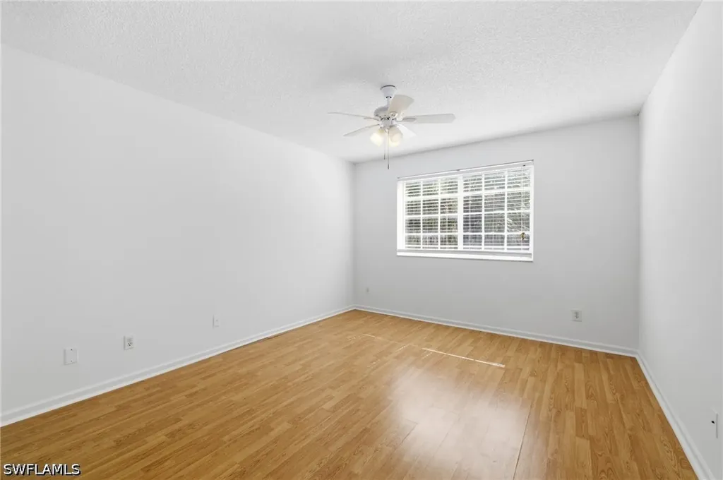 1260 Wildwood Lakes Boulevard Naples FL 34104