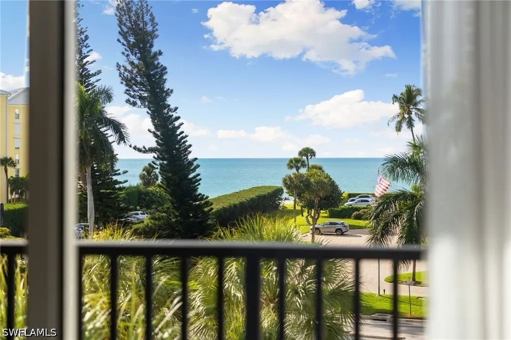 3500 Gulf Shore Boulevard N Naples FL 34103