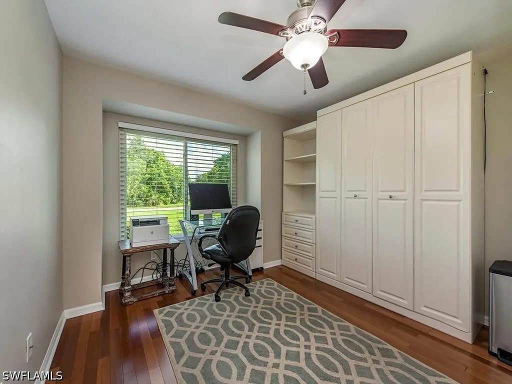 1082 Capri Drive Naples FL 34103