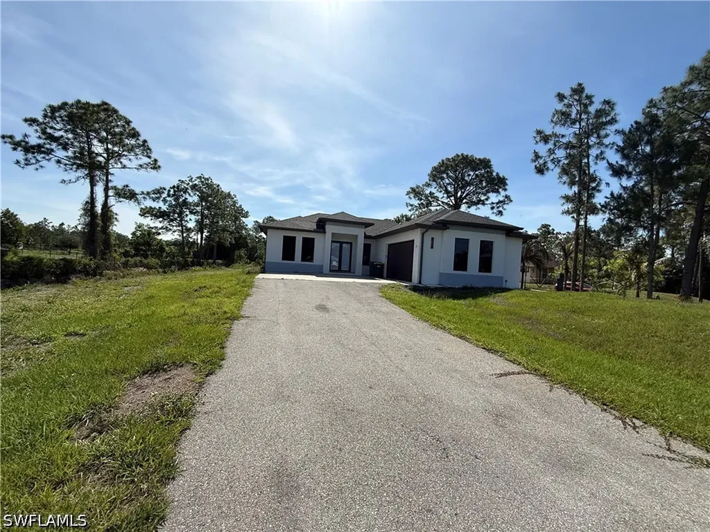 4768 40th Street NE Naples FL 34120