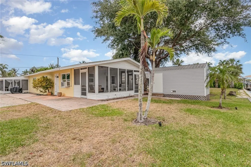4818 Regal Drive Bonita Springs FL 34134