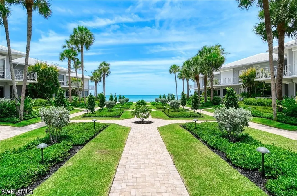 1851 Gulf Shore Boulevard N Naples FL 34102