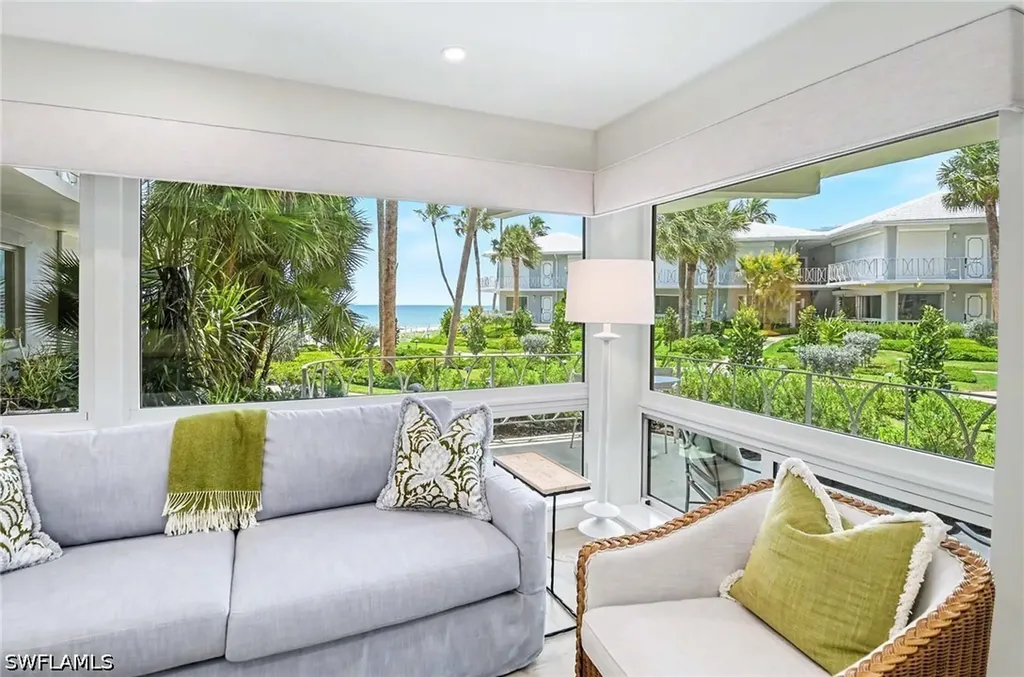 1851 Gulf Shore Boulevard N Naples FL 34102
