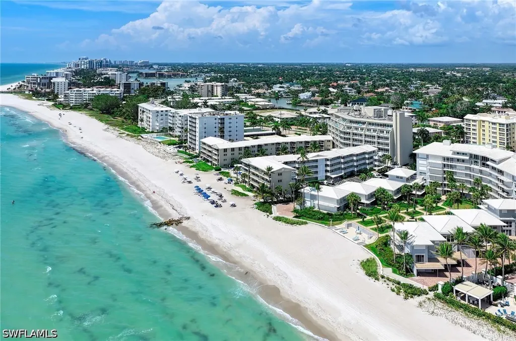 1851 Gulf Shore Boulevard N Naples FL 34102