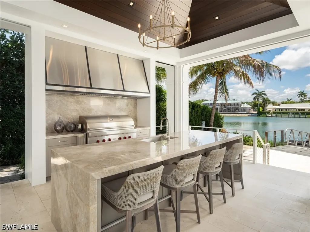 3525 Fort Charles Drive Naples FL 34102