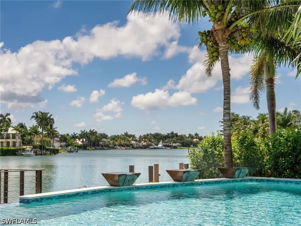 3525 Fort Charles Drive Naples FL 34102