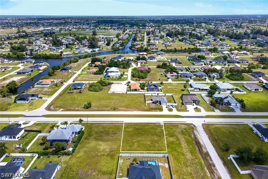 2806 Tropicana Parkway W Cape Coral FL 33993