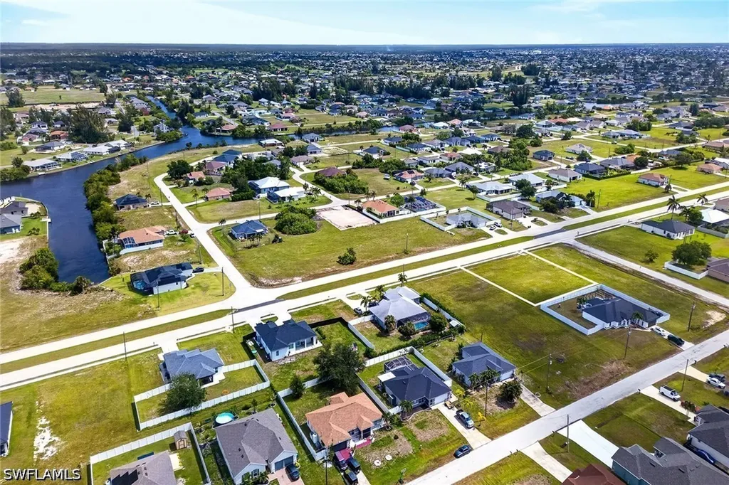 2806 Tropicana Parkway W Cape Coral FL 33993