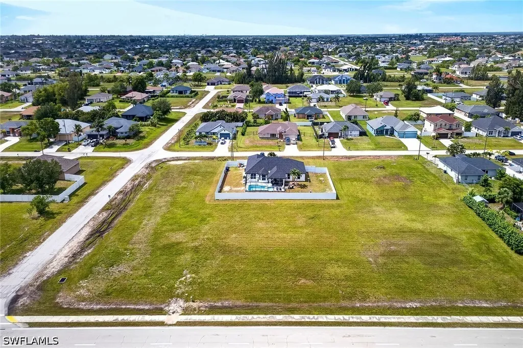 2806 Tropicana Parkway W Cape Coral FL 33993