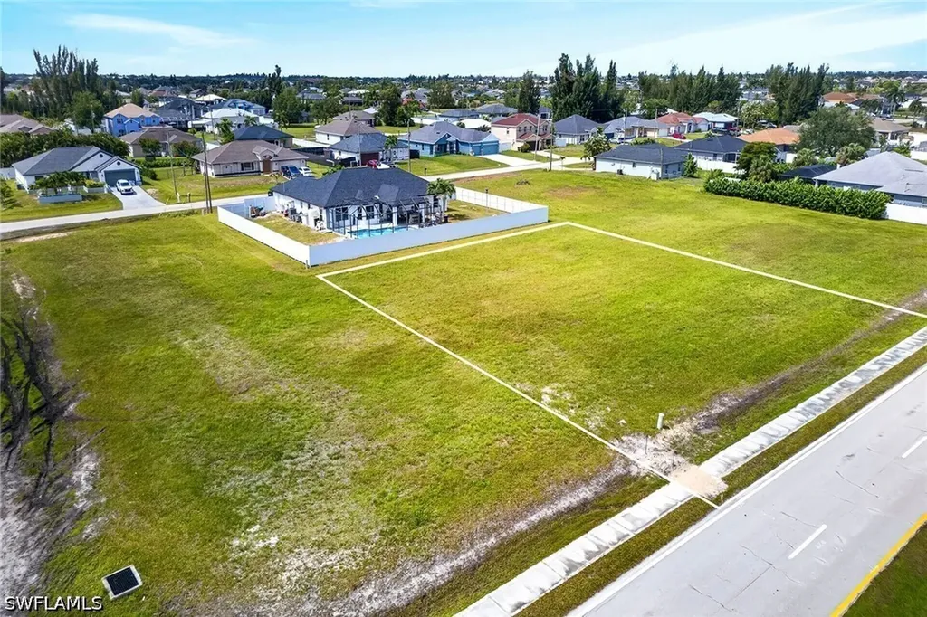 2806 Tropicana Parkway W Cape Coral FL 33993