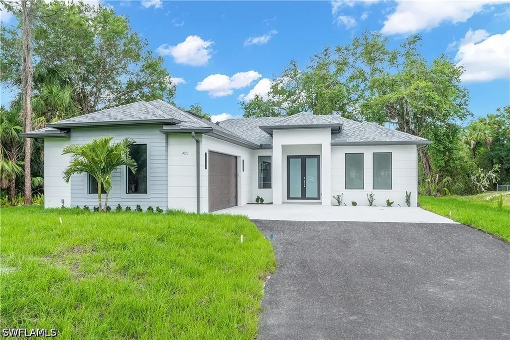 4092 24th Avenue SE Naples FL 34117