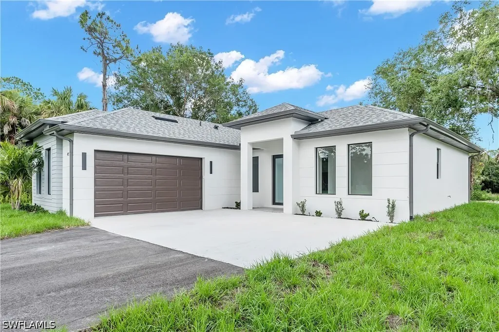 4092 24th Avenue SE Naples FL 34117