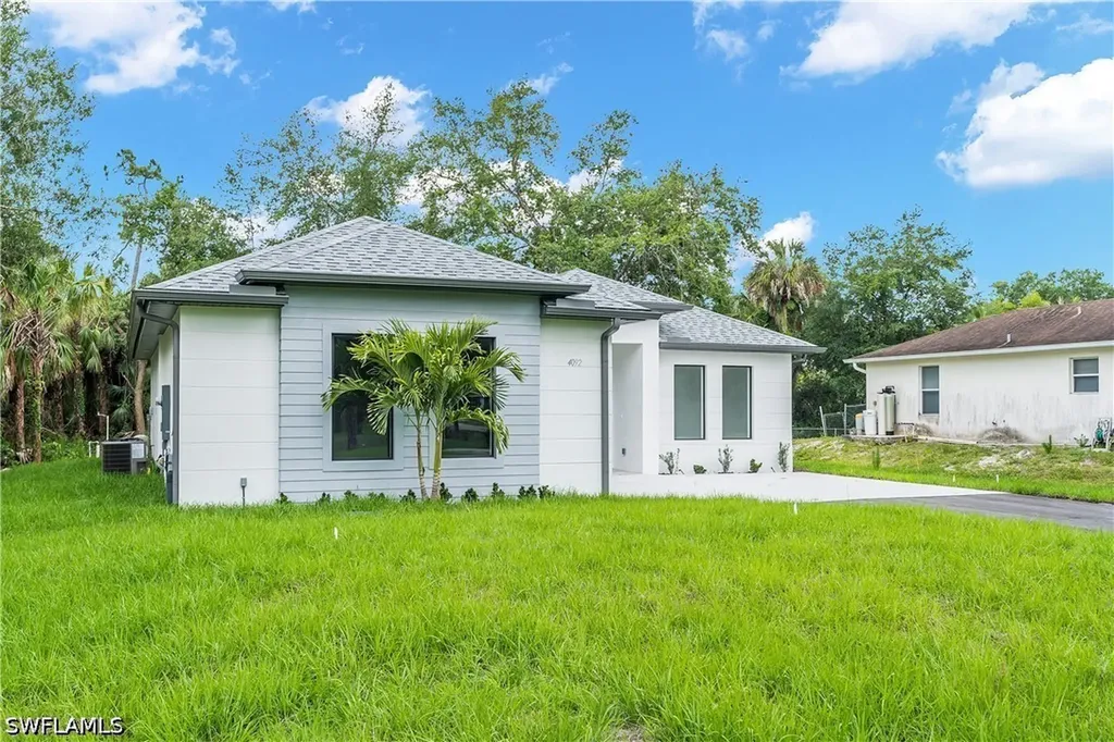 4092 24th Avenue SE Naples FL 34117