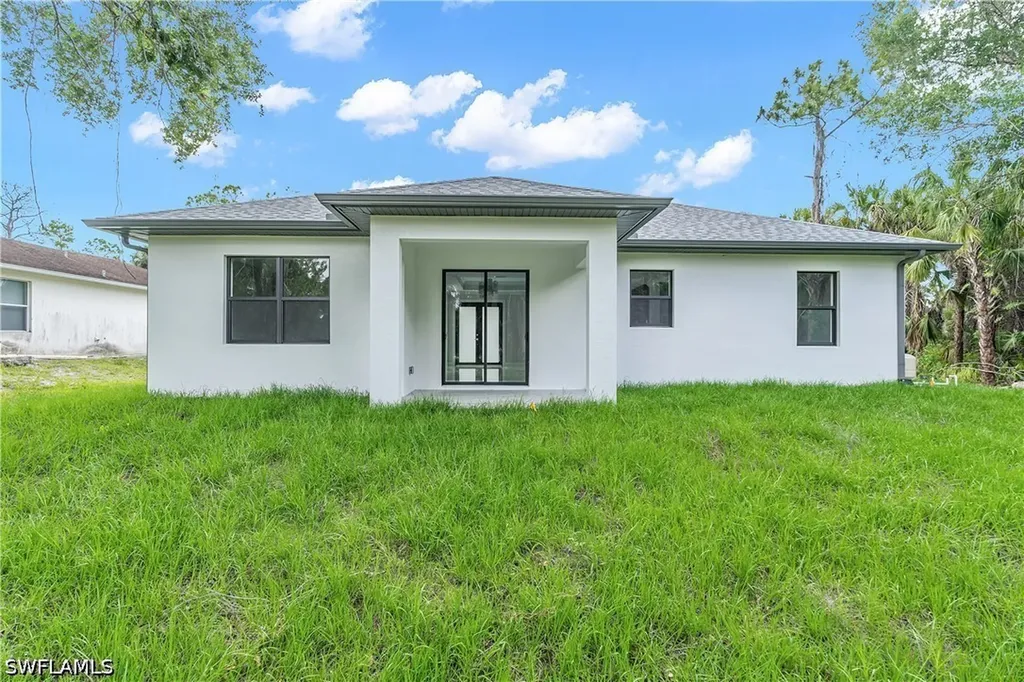 4092 24th Avenue SE Naples FL 34117