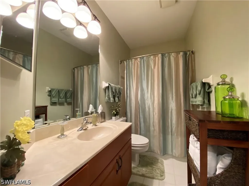155 Vintage Circle Naples FL 34119
