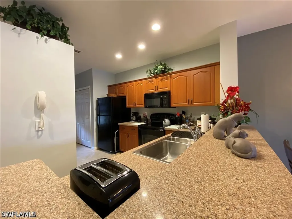 155 Vintage Circle Naples FL 34119