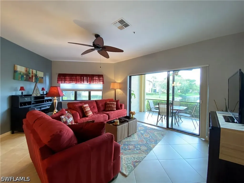 155 Vintage Circle Naples FL 34119