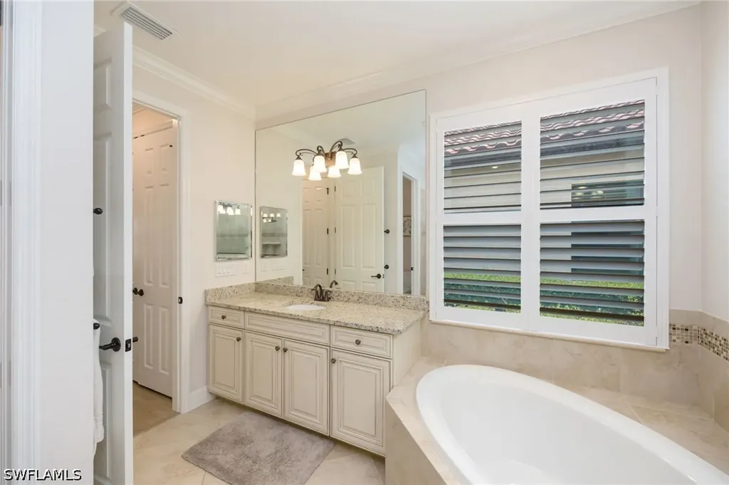 28062 Edenderry Court Bonita Springs FL 34135