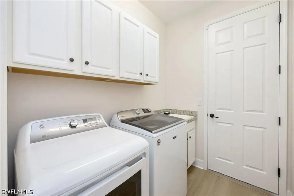28062 Edenderry Court Bonita Springs FL 34135
